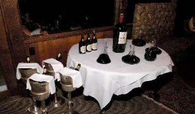 The Deep Cove Chalet