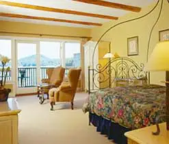 Galiano Ocean Front Inn And Spa