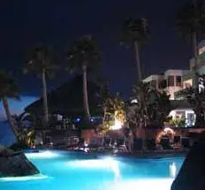Las Rocas Resort And Spa