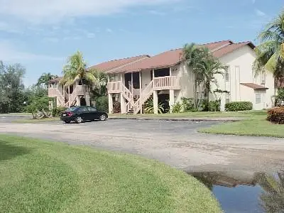 South Fort Myers Condo Great Locati