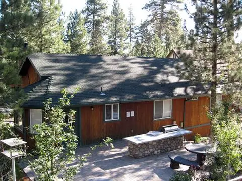Pine Retreat Affordable Luxury Cabin