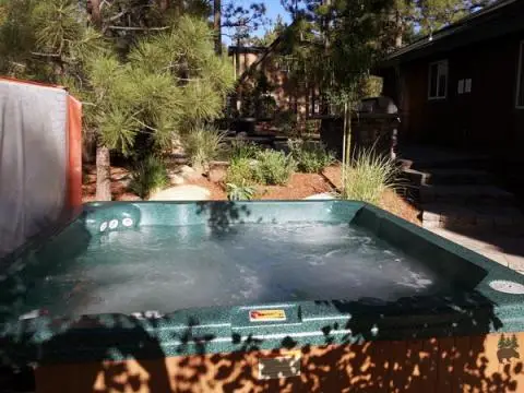 Pine Retreat Affordable Luxury Cabin