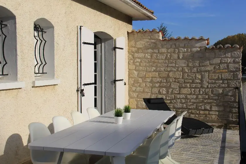 Cocooning Between The Vineyards In Les Frugeres With Pool About 3 Km Of The Golf