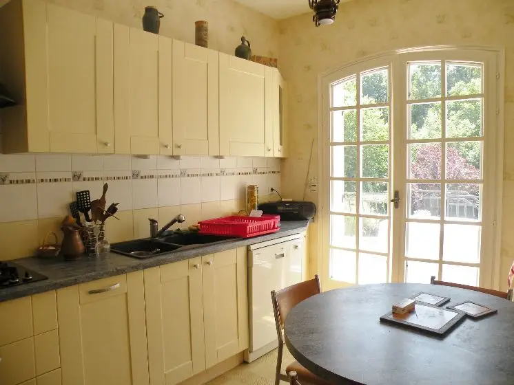 Cocooning Between The Vineyards In Les Frugeres With Pool About 3 Km Of The Golf