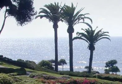 Lauberge Del Mar Resort And Spa