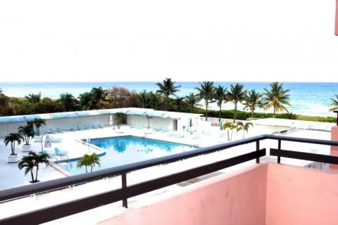 2BR Luxury Suite by the Miami Beach
