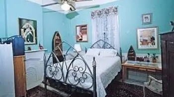 Weekend Houses For Rent