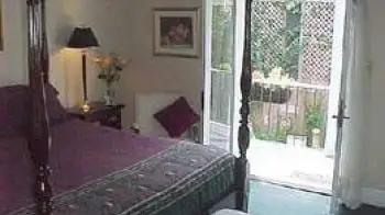 Weekend Houses For Rent