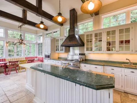 Affordable-Beautiful Mountain Chalet in