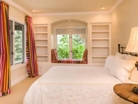 Affordable-Beautiful Mountain Chalet in