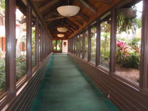 Alexander Condo Hotel on South Beach