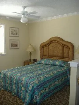 tropical vacation condo