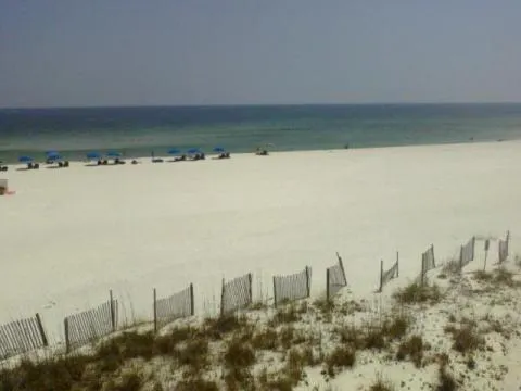 Emerald Skye - Ocean Front - Dream View