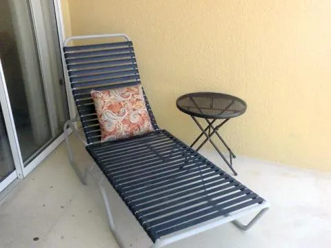 Emerald Skye - Ocean Front - Dream View