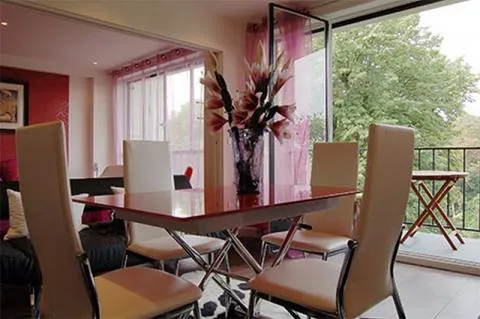 Paris Romantic apart with view