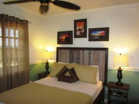 Villa Allamanda