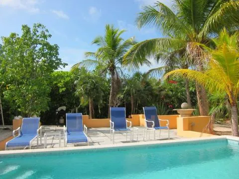 Turks and Caicos - Grace Bay Cottages
