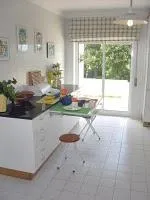 Beach House with Pool 8 to 10 pax Moledo