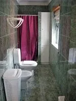 Beach House with Pool 8 to 10 pax Moledo