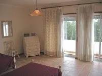 Beach House with Pool 8 to 10 pax Moledo