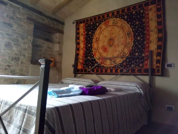 Stone House Immersed In The Spectacular Umbrian Hills