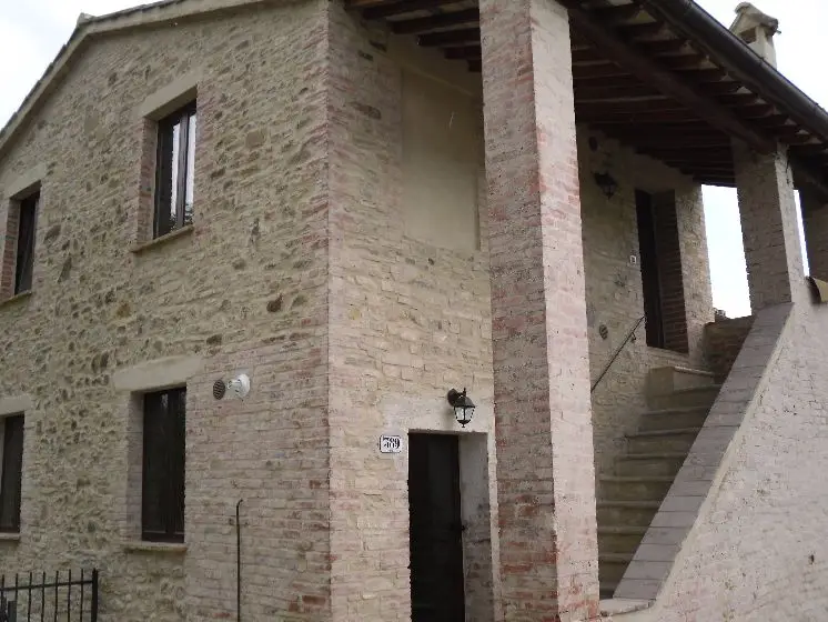 Stone House Immersed In The Spectacular Umbrian Hills