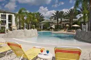 4 BR Condo 4 miles from Disney