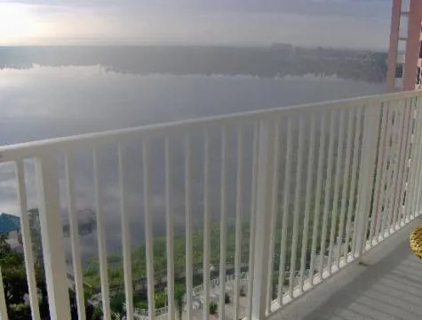 Large Lakefront Condo near Disney