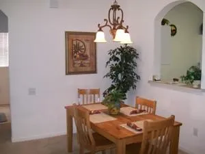 3br Condo Near Disney 550 For 7 Nights